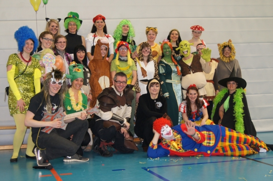 tl_files/dualingo_neu/News 2013 2014/Fasching_1.jpg